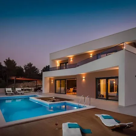 Villa Golden Ananas, 45 M2 Headet Pool, Seaview *